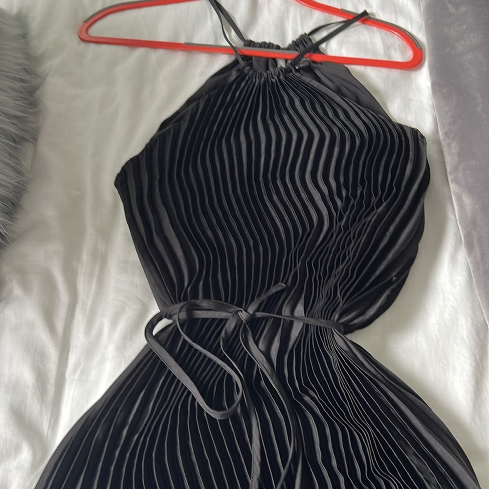 Banana Republic Black Satin Pleated Dress with same fabric thin belt
